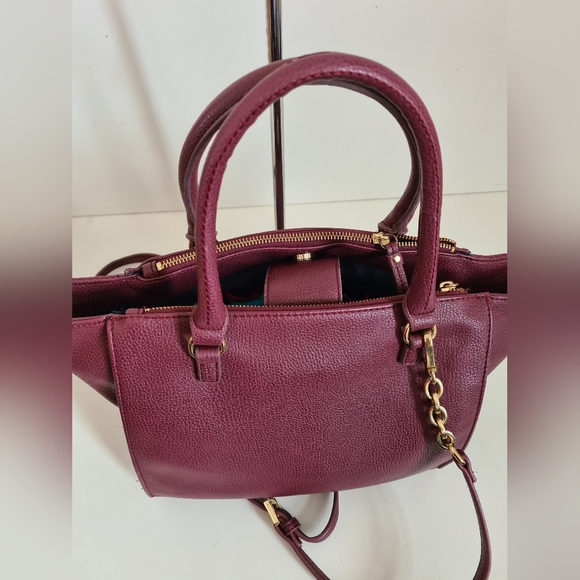 Tommy Hilfiger burgundy faux leather bag shoulder bag - Picture 4 of 16